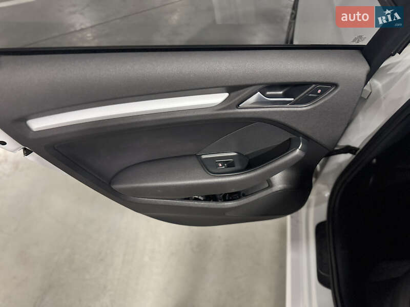 Седан Audi A3 2014 в Одесі