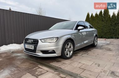 Седан Audi A3 2014 в Києві