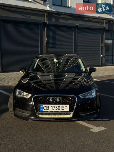 Седан Audi A3 2014 в Чернигове