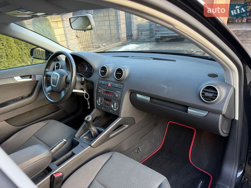 Хетчбек Audi A3 2005 в Луцьку