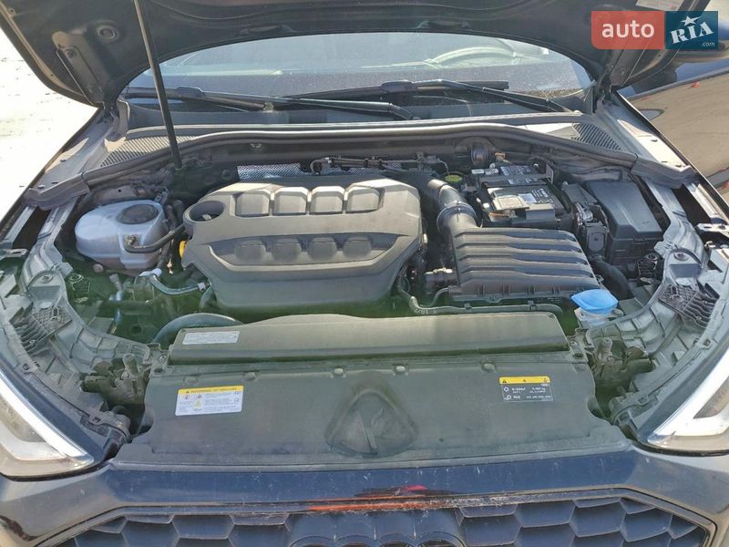 Седан Audi A3 2023 в Ровно