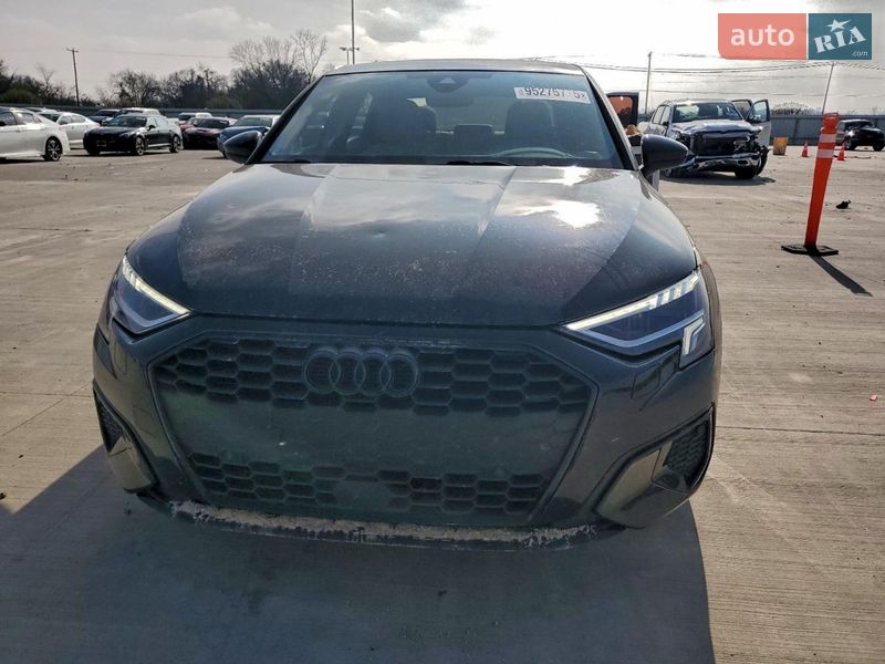 Седан Audi A3 2023 в Ровно