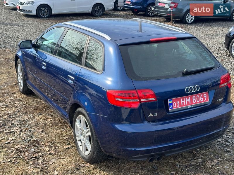 Хэтчбек Audi A3 2010 в Луцке