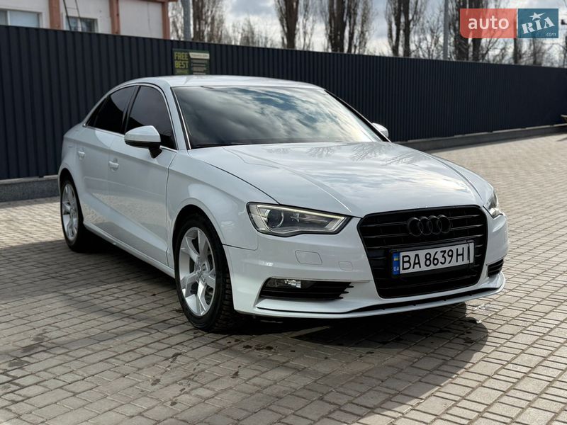 Седан Audi A3 2013 в Кропивницькому