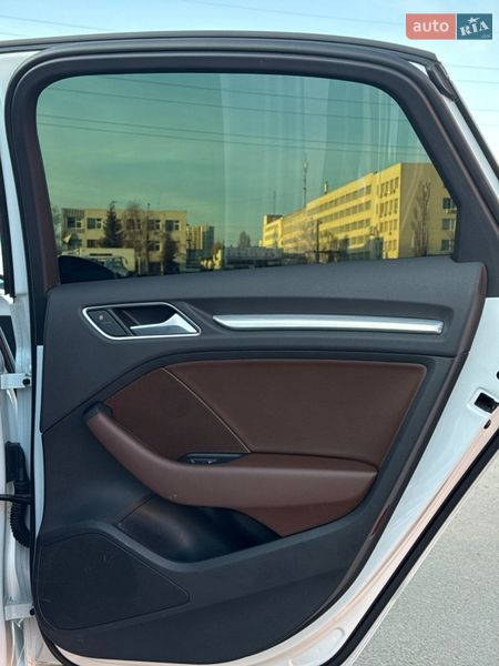 Седан Audi A3 2015 в Києві