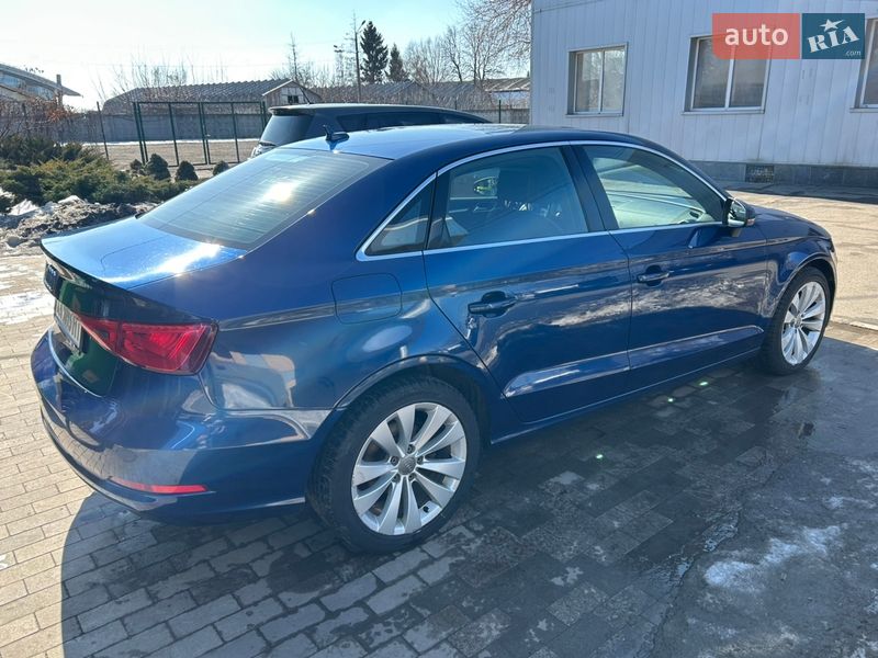 Седан Audi A3 2014 в Киеве