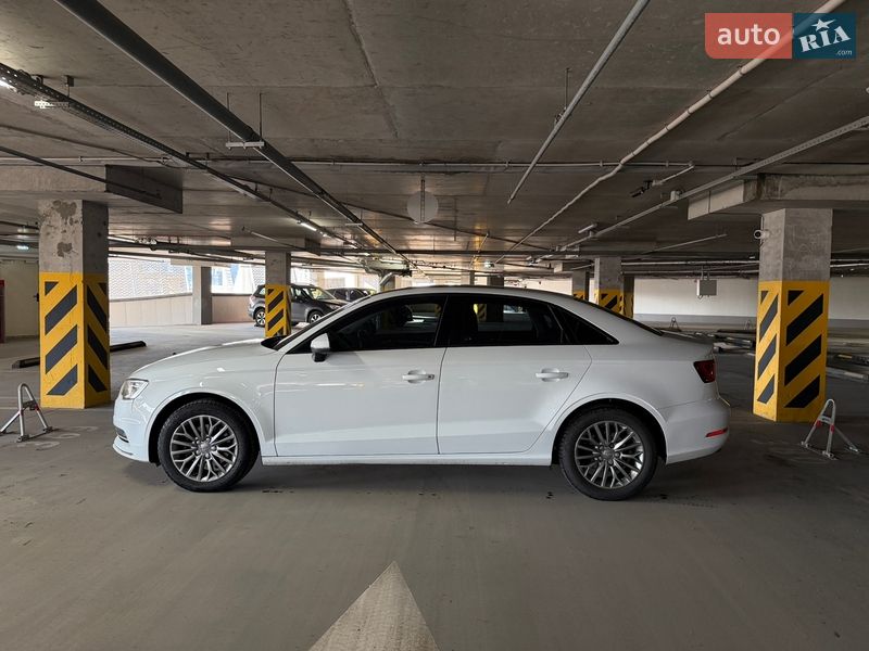 Седан Audi A3 2016 в Києві фото 6 Седан Audi A3 2016 в Києві