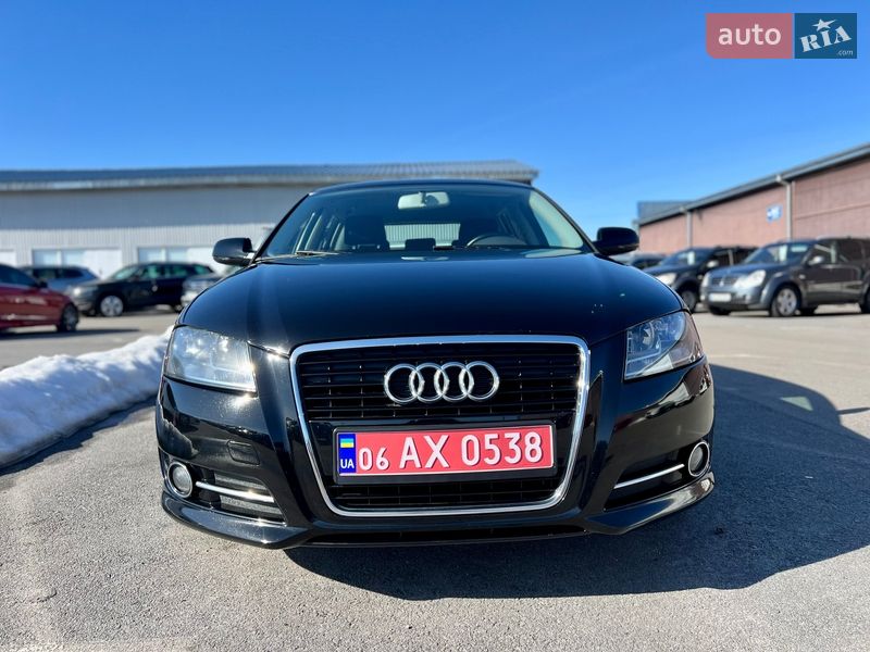Хетчбек Audi A3 2010 в Житомирі