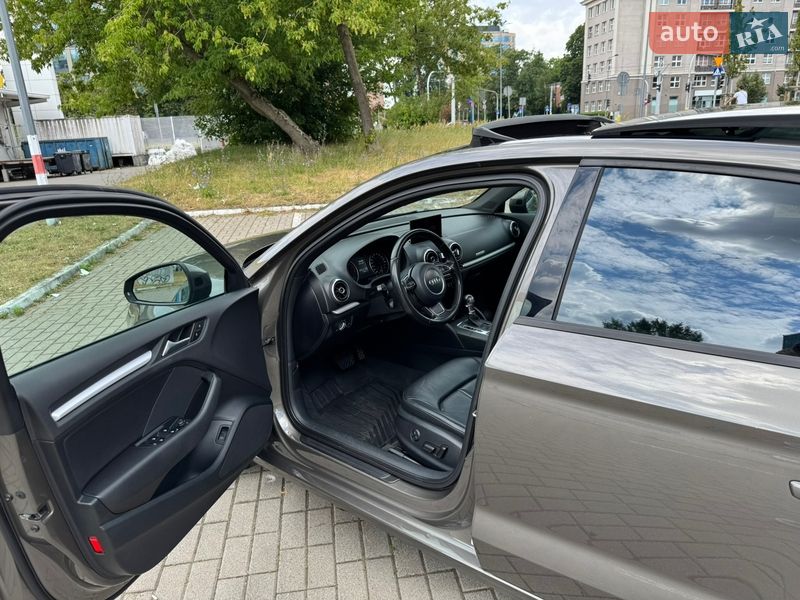 Седан Audi A3 2015 в Києві