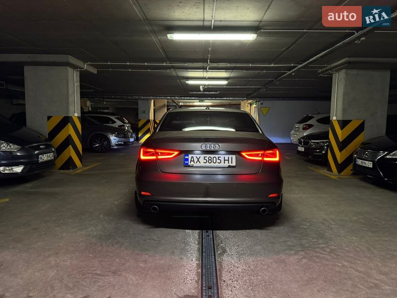 Седан Audi A3 2015 в Києві
