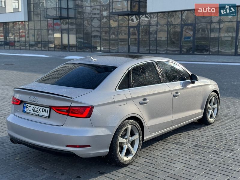 Седан Audi A3 2014 в Днепре