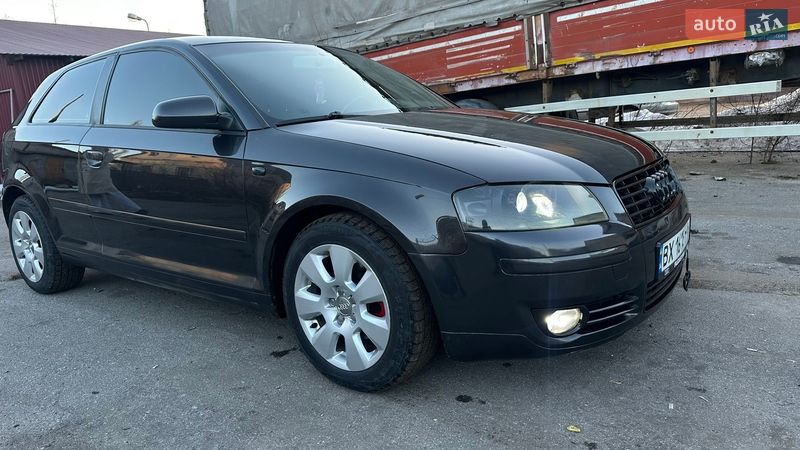 Хэтчбек Audi A3 2004 в Красилове