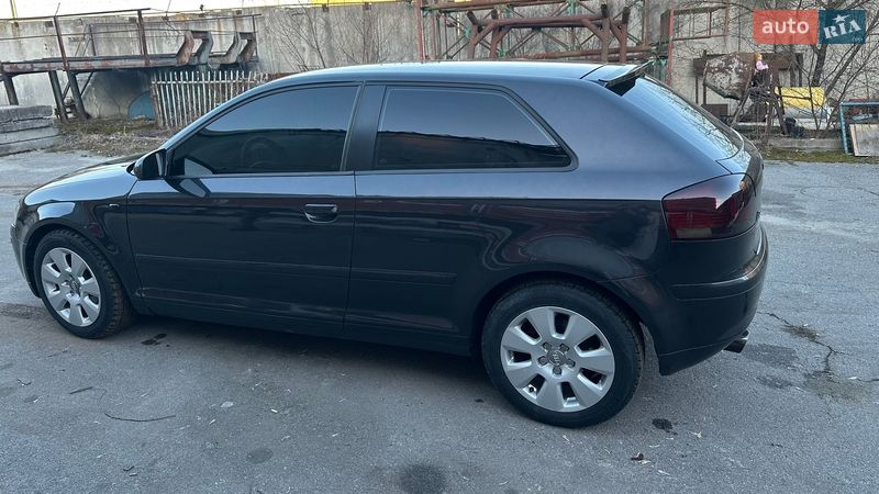 Хэтчбек Audi A3 2004 в Красилове