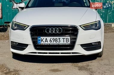 Хэтчбек Audi A3 2015 в Киеве