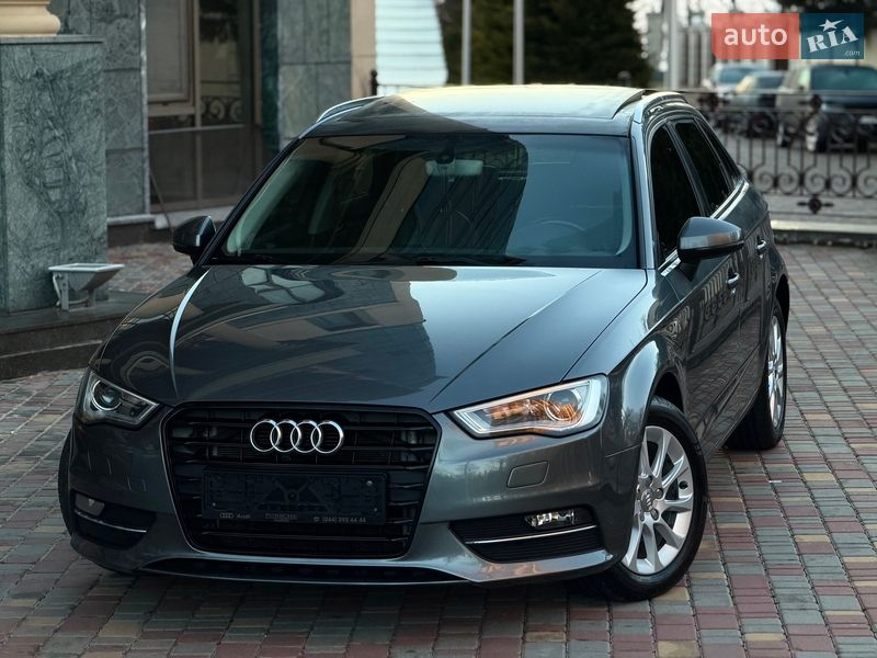 Хетчбек Audi A3 2016 в Одесі