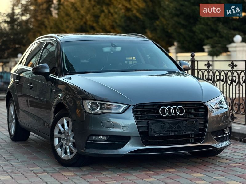 Хетчбек Audi A3 2016 в Одесі