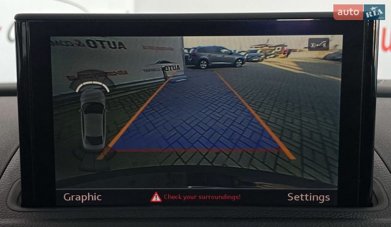 Седан Audi A3 2016 в Львові