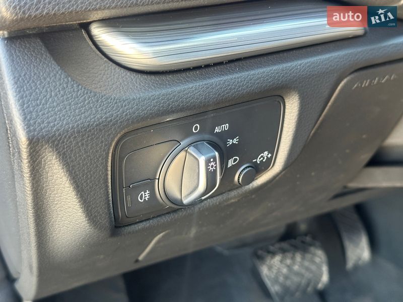 Седан Audi A3 2015 в Киеве