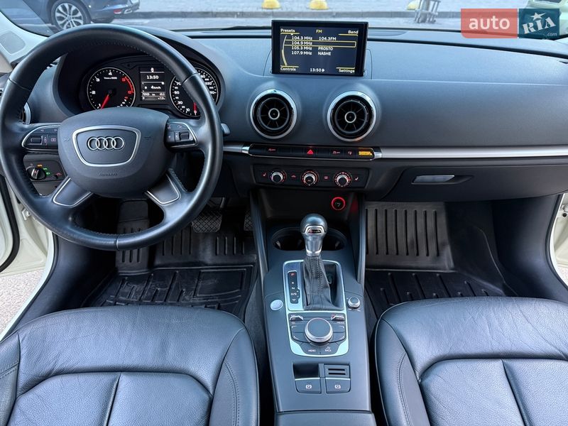 Хэтчбек Audi A3 2014 в Одессе