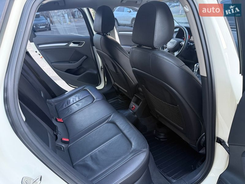 Хэтчбек Audi A3 2014 в Одессе