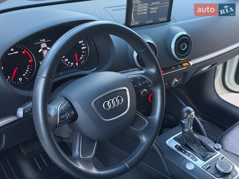 Хэтчбек Audi A3 2014 в Одессе