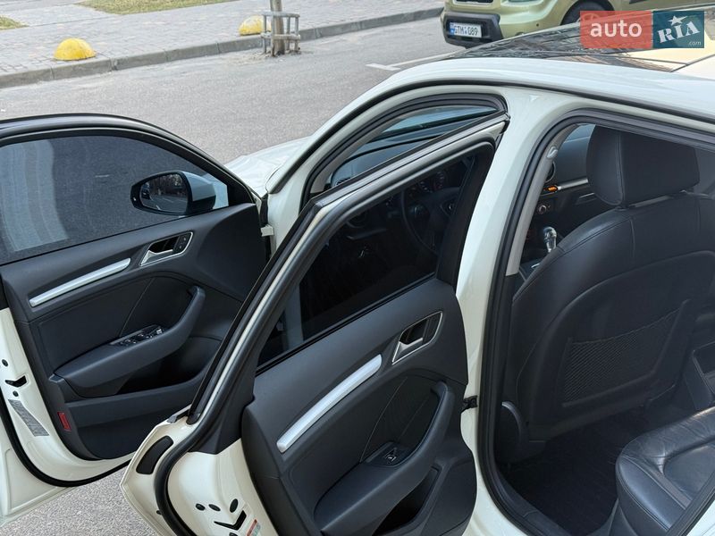 Хэтчбек Audi A3 2014 в Одессе