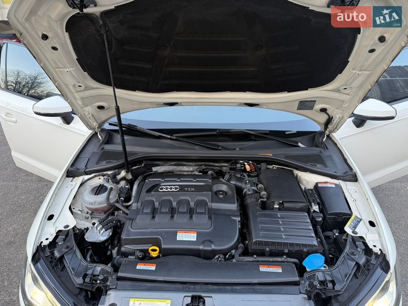 Хэтчбек Audi A3 2014 в Одессе