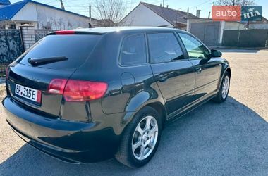 Хэтчбек Audi A3 2004 в Староконстантинове