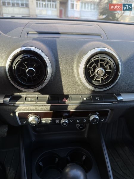 Седан Audi A3 2017 в Коломые