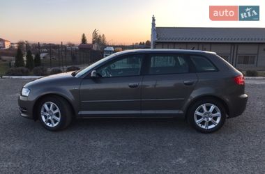 Хетчбек Audi A3 2013 в Чернівцях