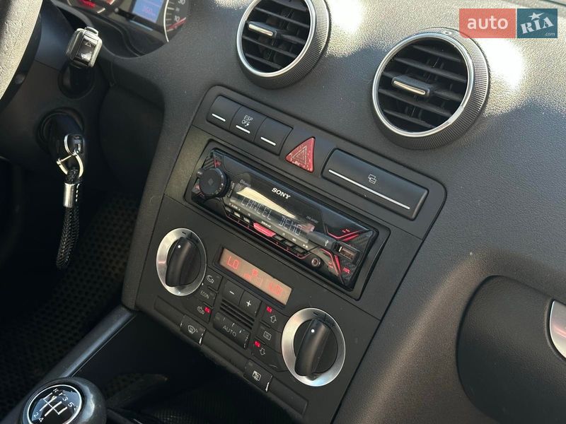 Хэтчбек Audi A3 2003 в Одессе
