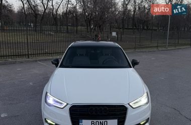 Седан Audi A3 2015 в Днепре