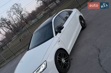 Седан Audi A3 2015 в Днепре