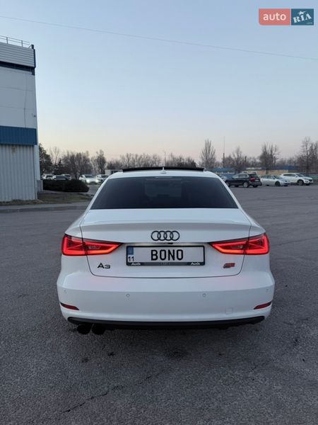 Седан Audi A3 2015 в Днепре