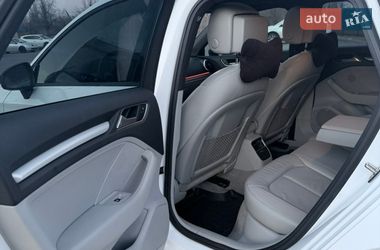 Седан Audi A3 2015 в Днепре