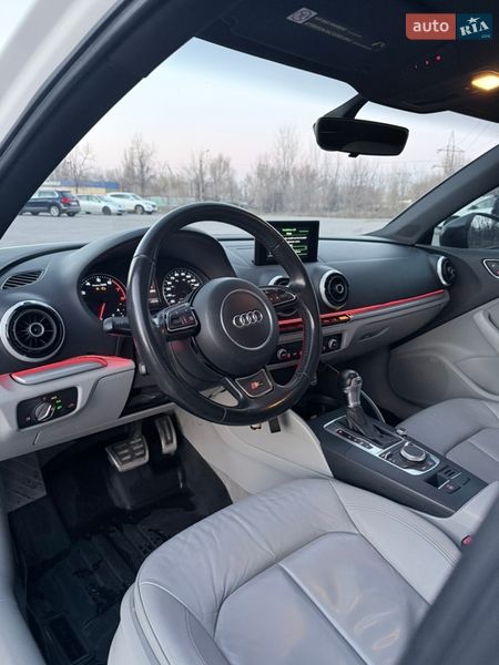 Седан Audi A3 2015 в Днепре