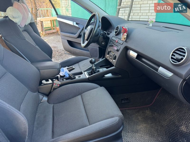 Хэтчбек Audi A3 2006 в Яготине фото 10 Хэтчбек Audi A3 2006 в Яготине