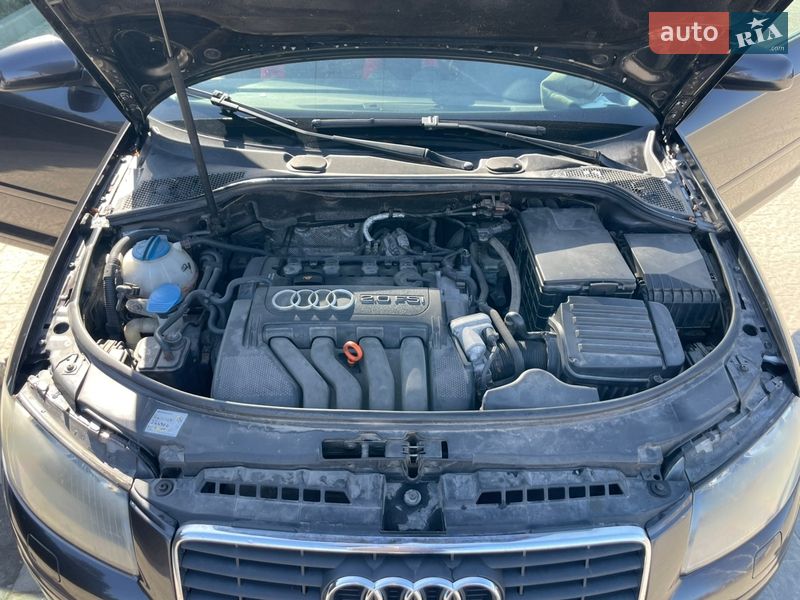 Хэтчбек Audi A3 2003 в Долине