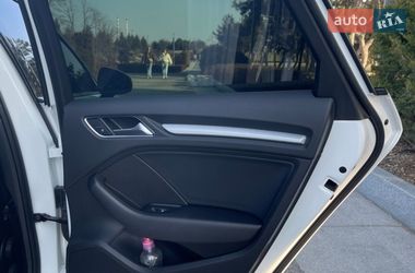 Седан Audi A3 2018 в Днепре