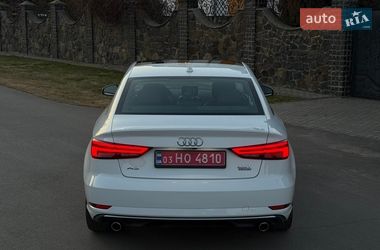 Седан Audi A3 2017 в Луцке