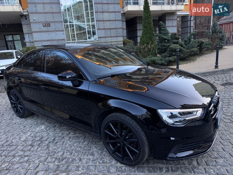 Седан Audi A3 2015 в Києві