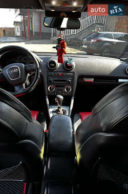 Хэтчбек Audi A3 2006 в Черновцах