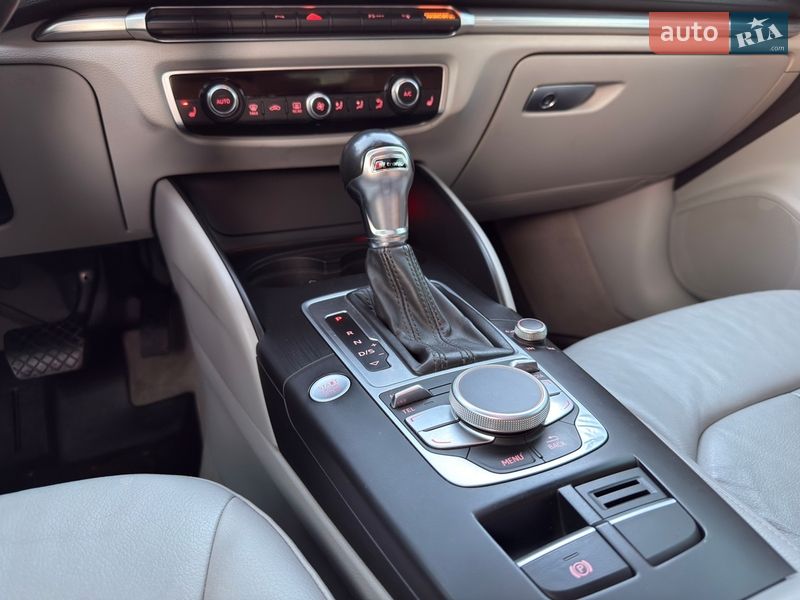Седан Audi A3 2015 в Івано-Франківську