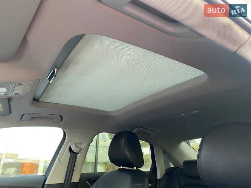 Седан Audi A3 2016 в Киеве