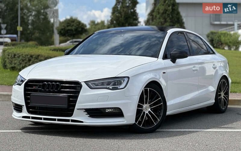 Седан Audi A3 2015 в Днепре
