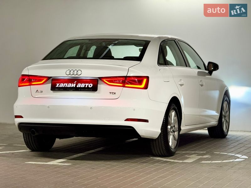 Седан Audi A3 2015 в Києві фото 5 Седан Audi A3 2015 в Києві