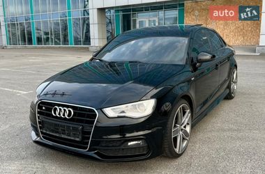 Седан Audi A3 2015 в Днепре