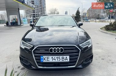Седан Audi A3 2016 в Днепре