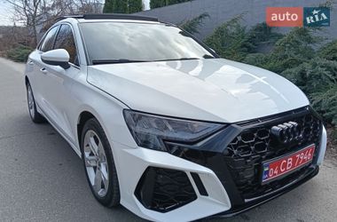 Седан Audi A3 2021 в Гатном