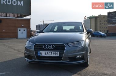 Седан Audi A3 2015 в Киеве